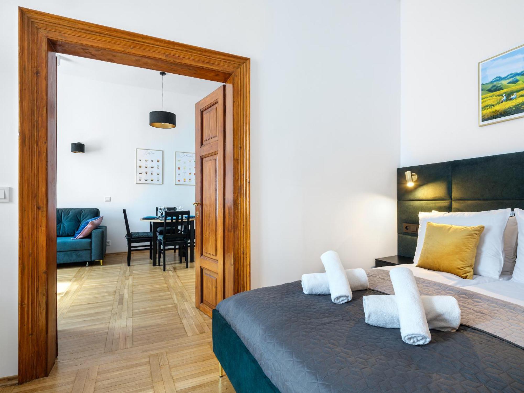 Tyzenhauz Apartments Old Town Krakau Zimmer foto
